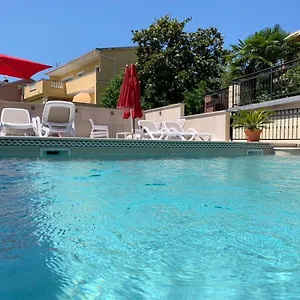 Grand Pool Ika-opatija , Opatija Kroatien